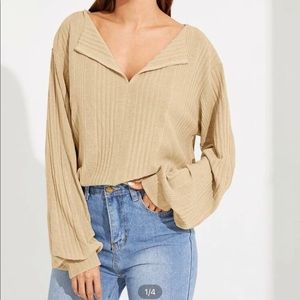 Lantern sleeve rib knit top